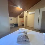 Ugo Luxury 3* لوكا