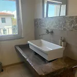 Ugo Luxury لوكا