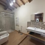 بيت ضيافة Ugo Luxury