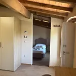 بيت ضيافة Ugo Luxury
