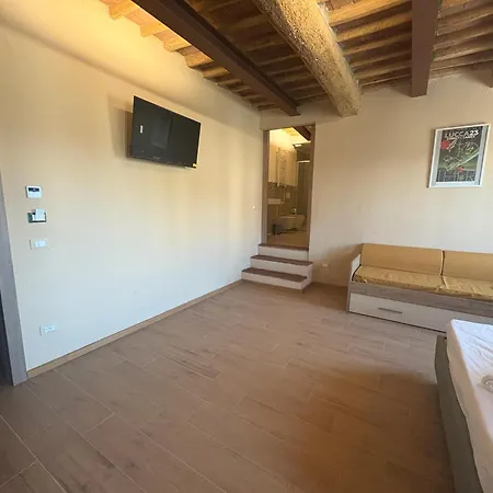 Ugo Luxury 3*