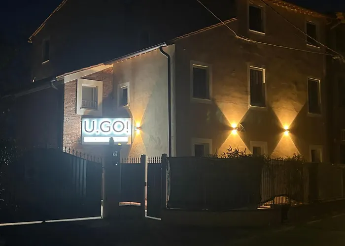 Ugo Luxury 3* Lucca